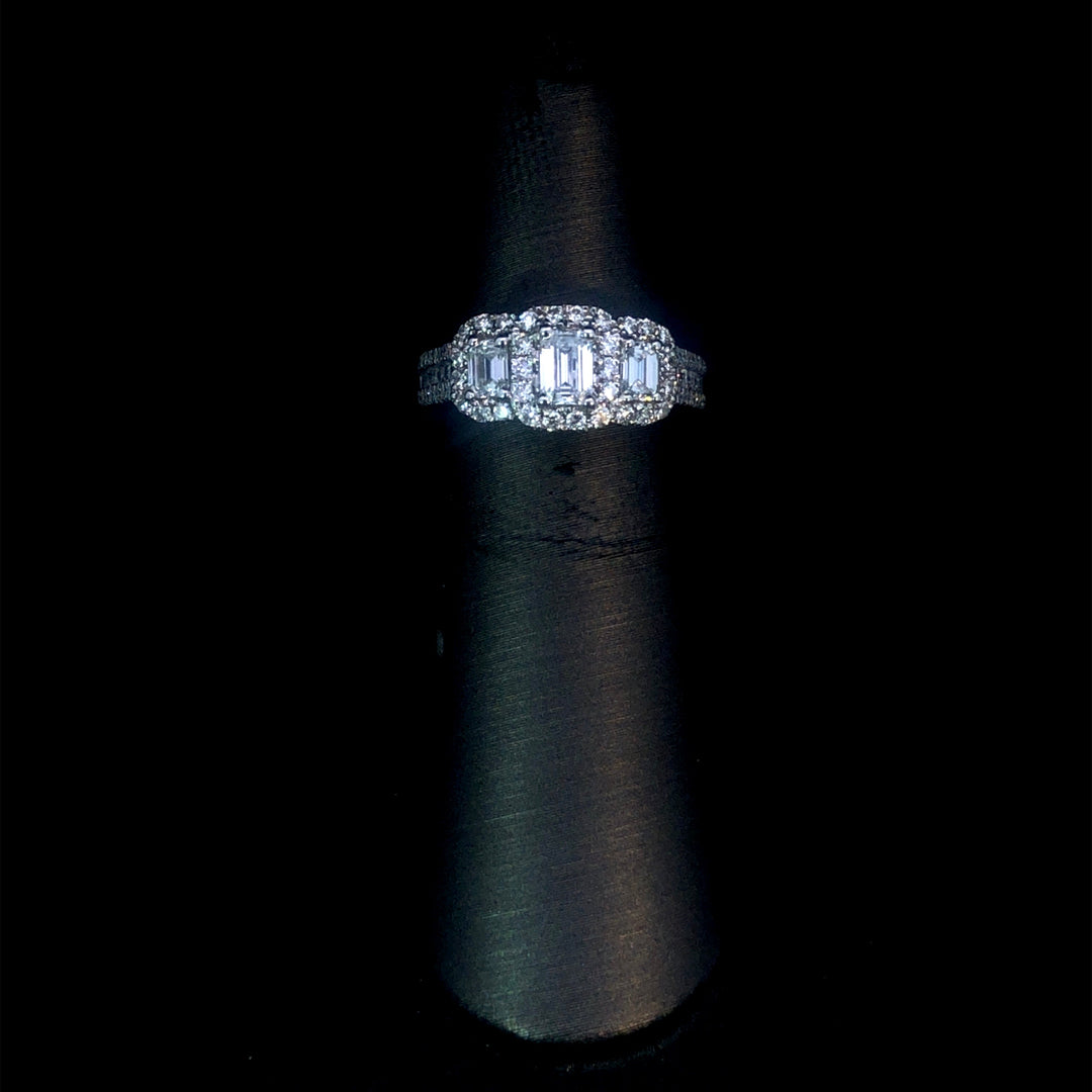 158774 - 1.33 ctw diamond ring