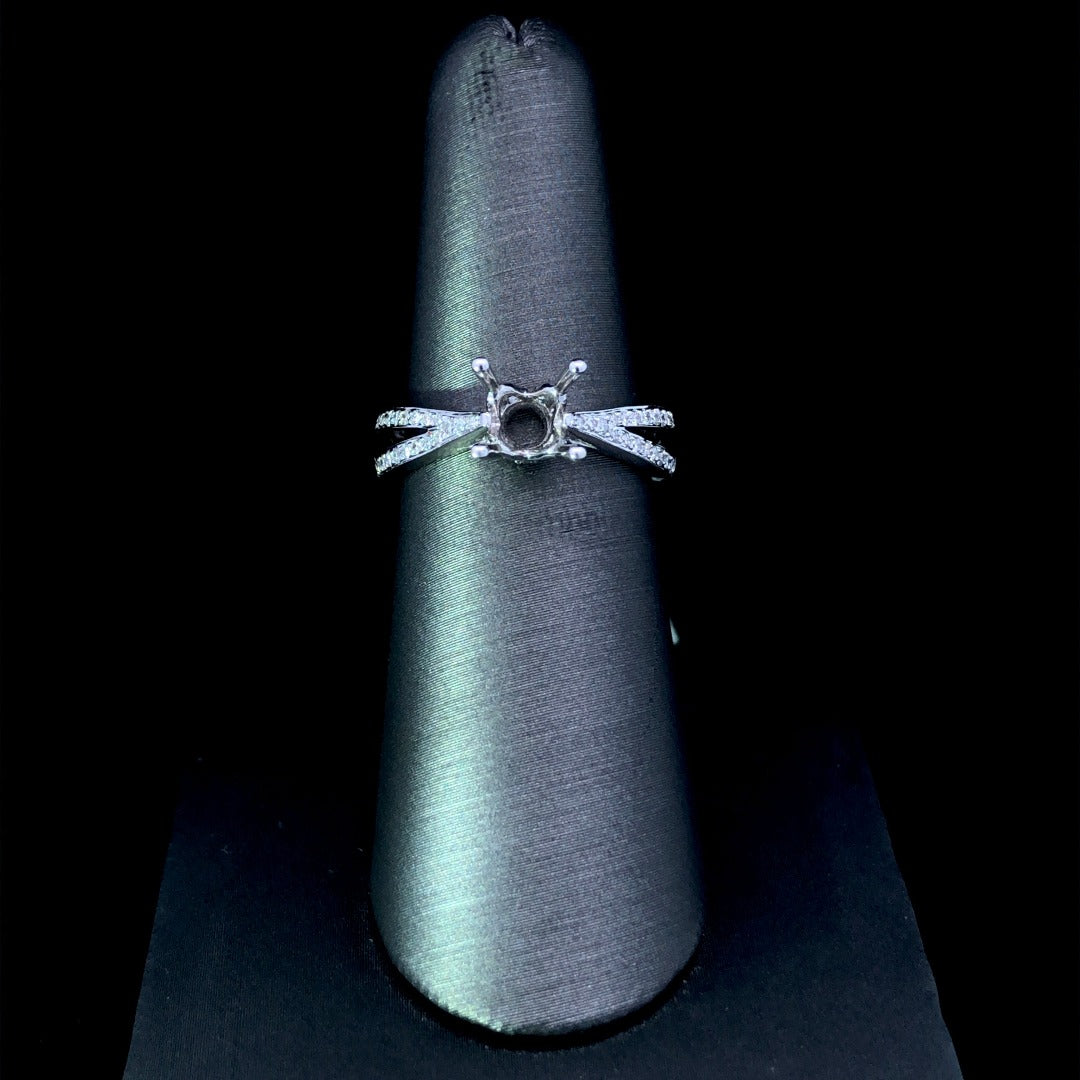 148077 - .19 ctw diamond semi mount