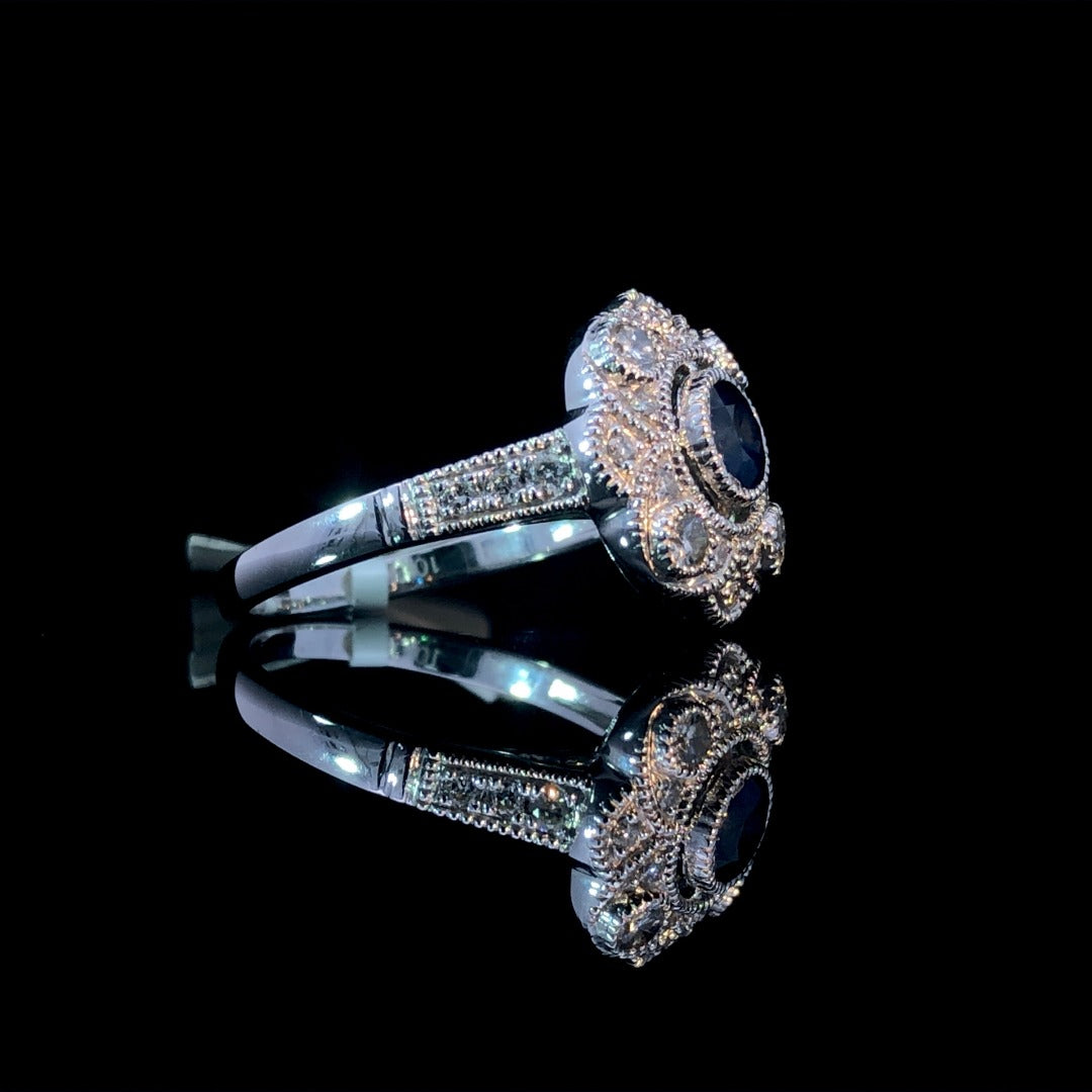 159941 - Sapphire and diamond ring