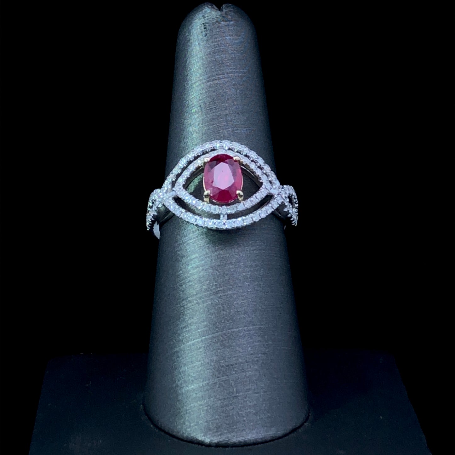 160751 - 1.28 ctw ruby and diamond ring