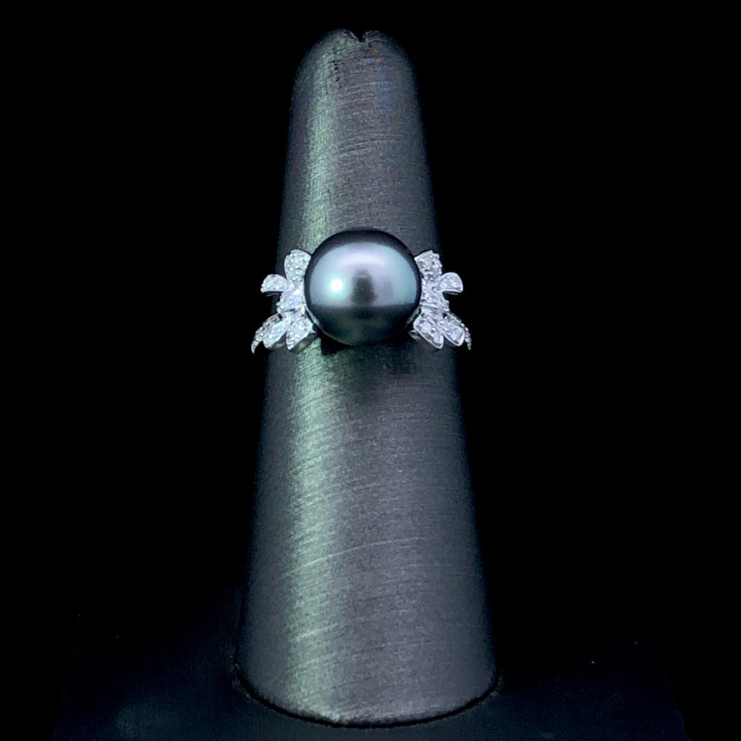 160415 - .18 ctw diamond and pearl ring