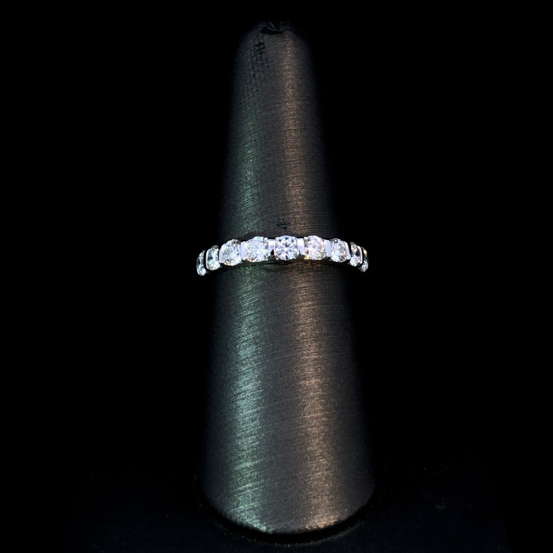 163566 - 1.00 ctw diamond band