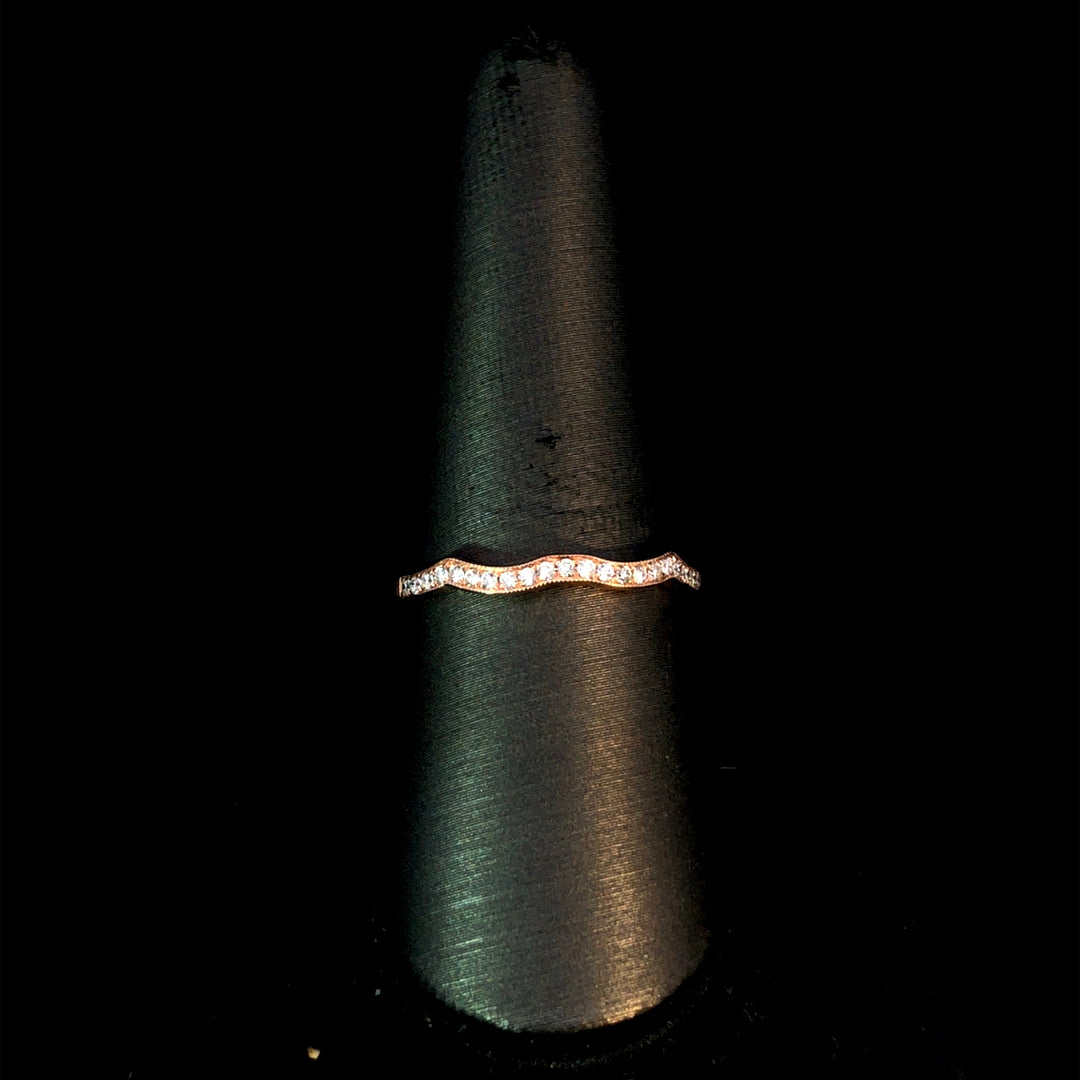 164684 - .15 ctw diamond band