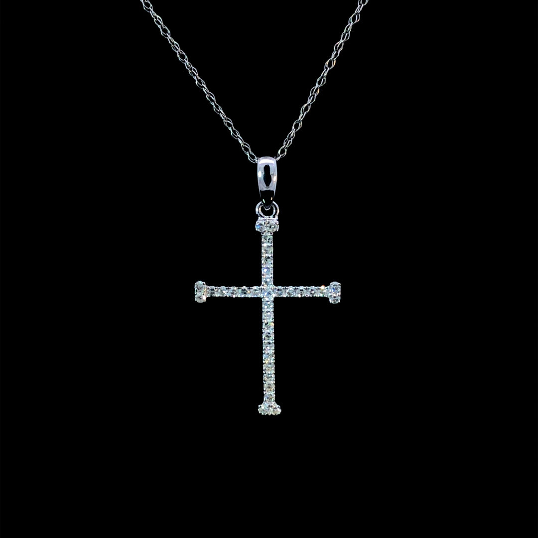 165980 - .25ctw diamond pendant