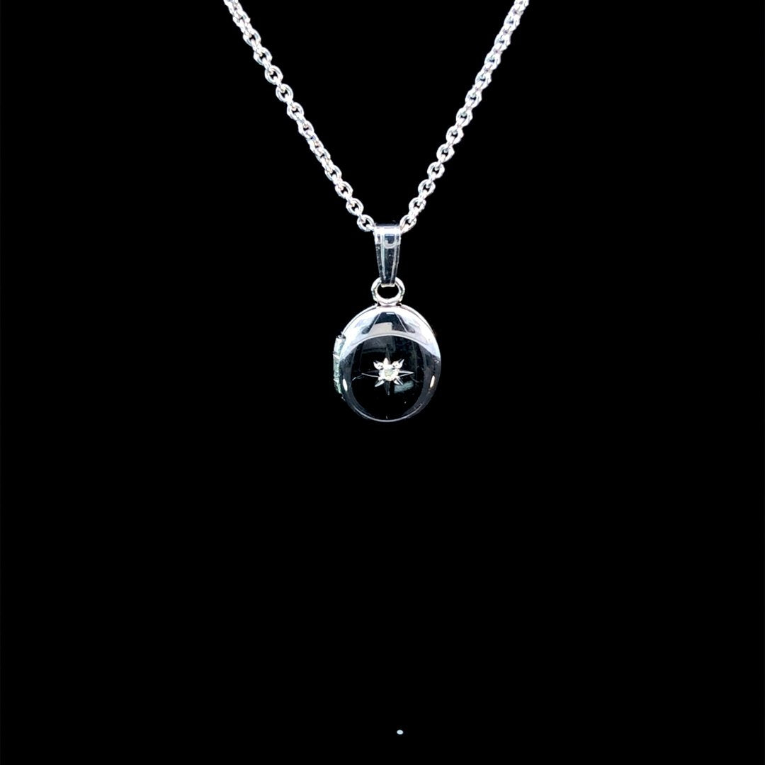 164407 - locket necklace