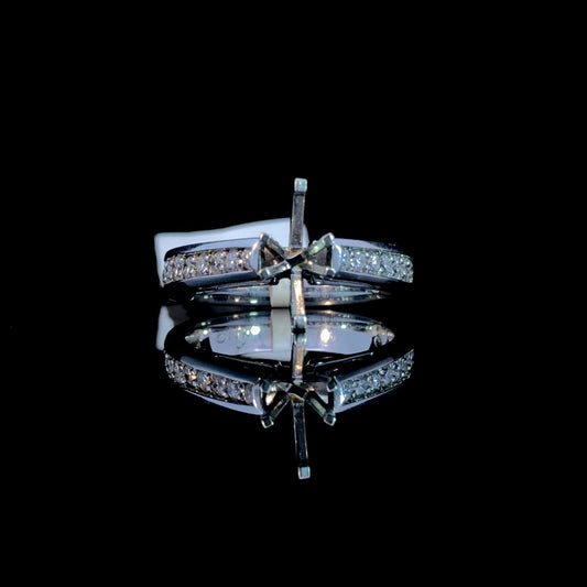 129942 - .85 ctw diamond semi mount