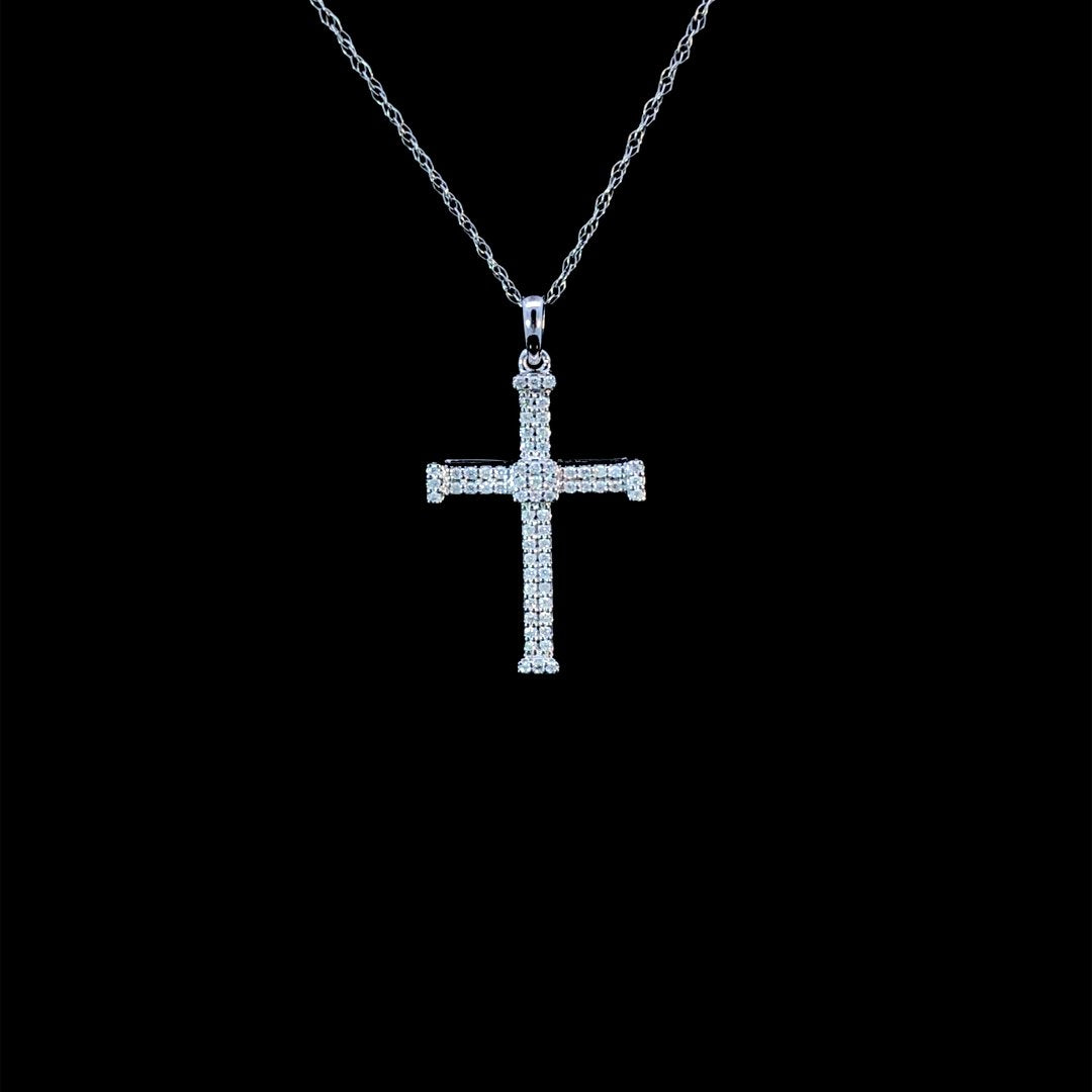 164219 - .20 ctw diamond pendant