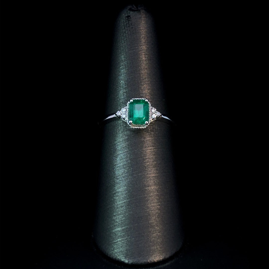 163447 - .71 ctw emerald and diamond ring