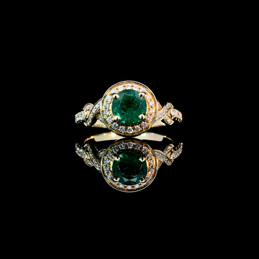 165787 - 1.11 ctw emerald and diamond ring