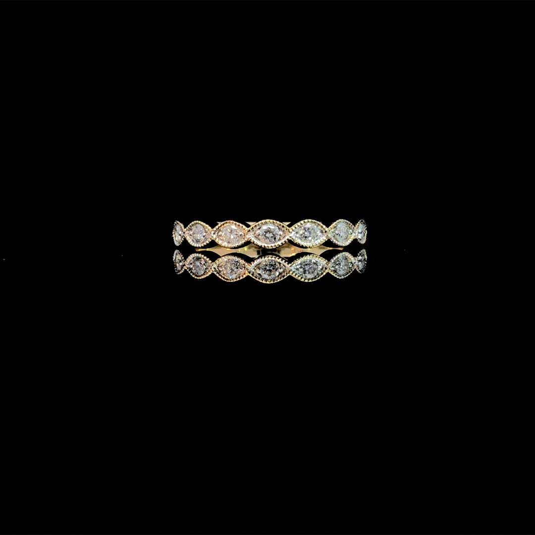 164683 - .25 ctw diamond band