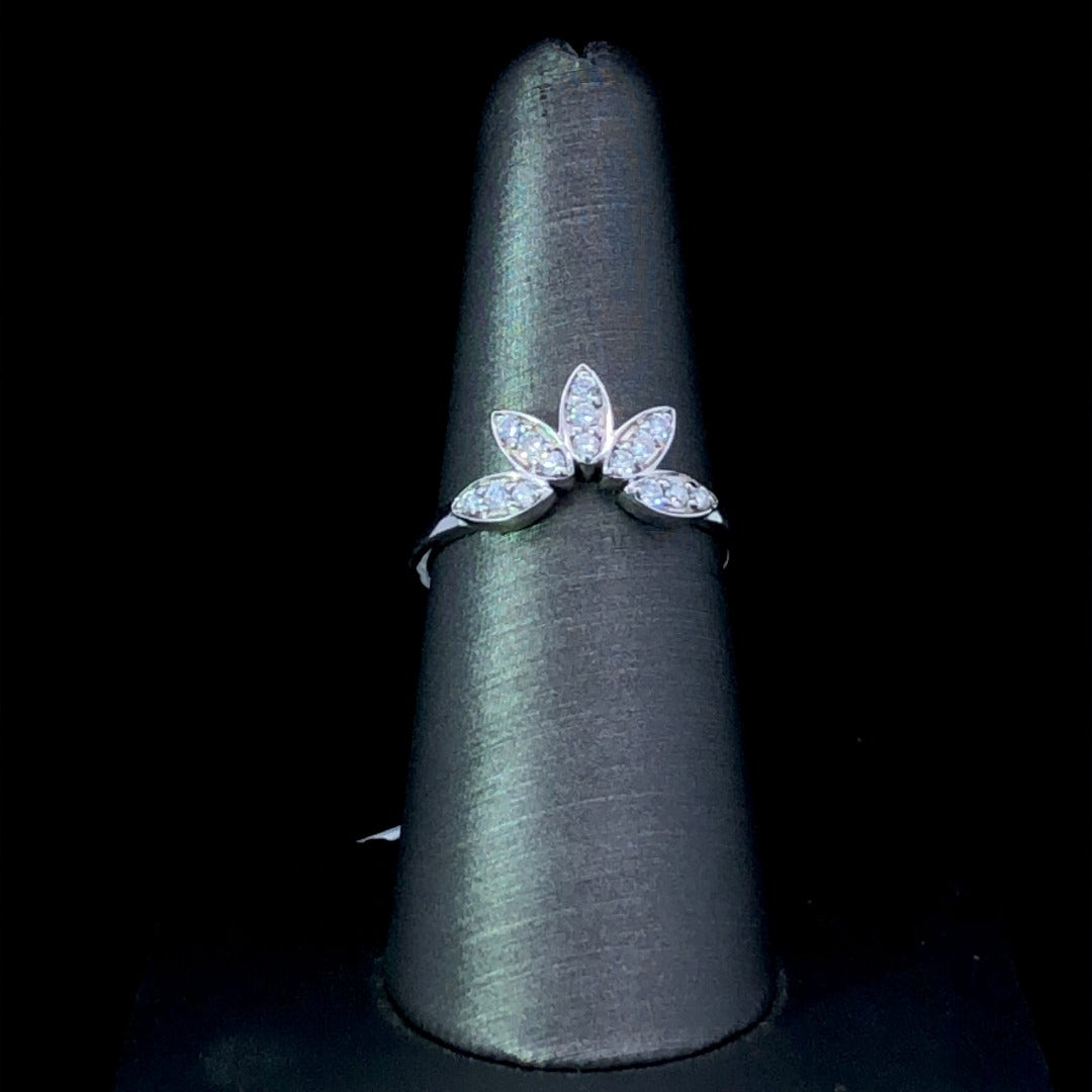 154364 - .21 ctw diamond band