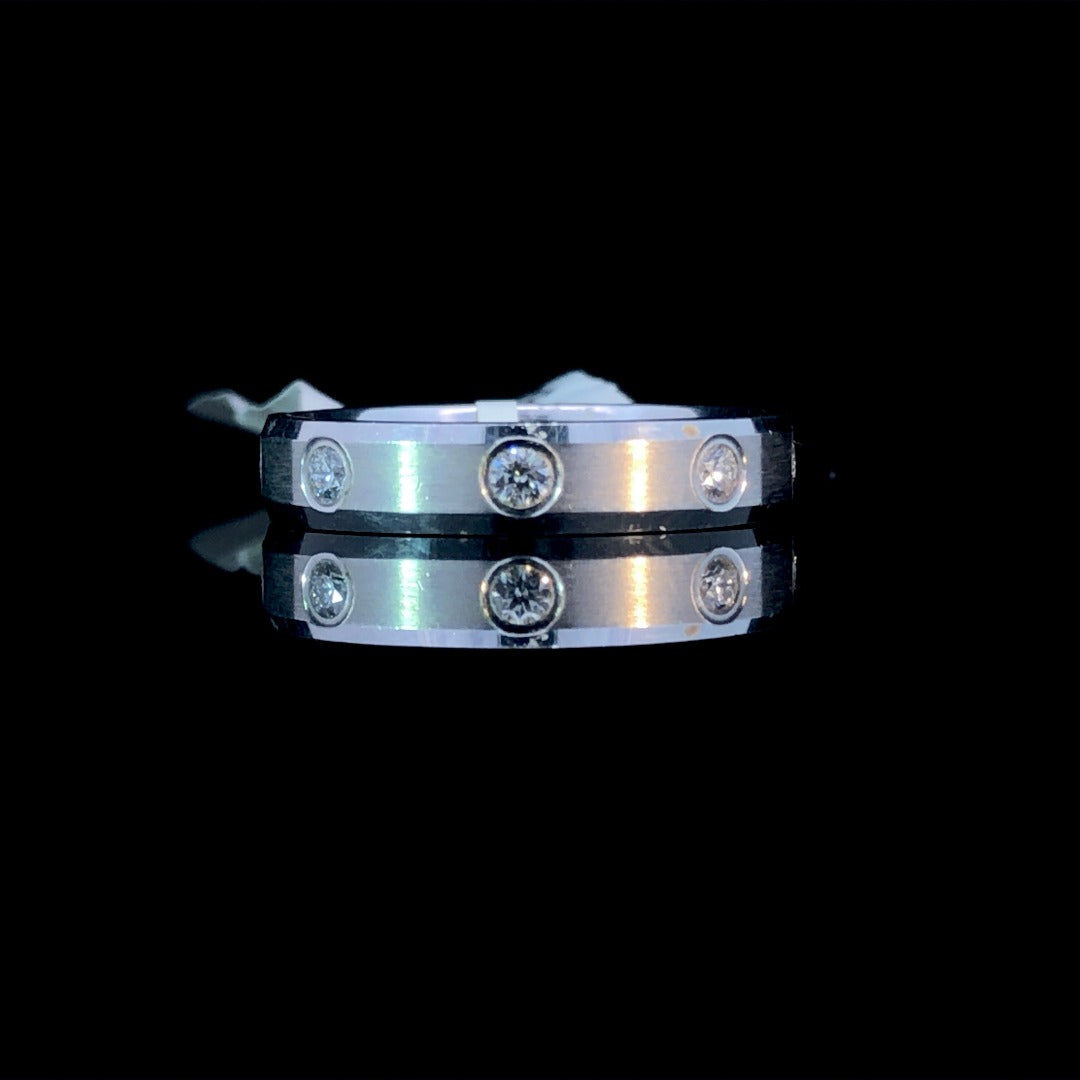 115997 - .32 ctw diamond band