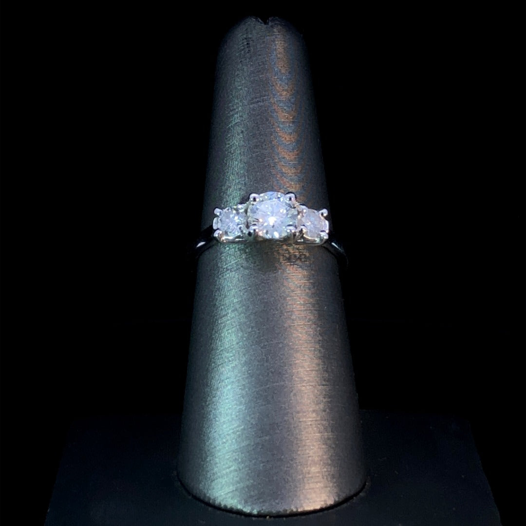 162241 - 1.17 ctw diamond ring