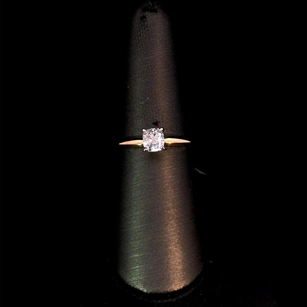 164796 - .70 ctw diamond ring