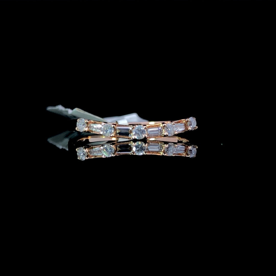 149129 - .32 ctw diamond band