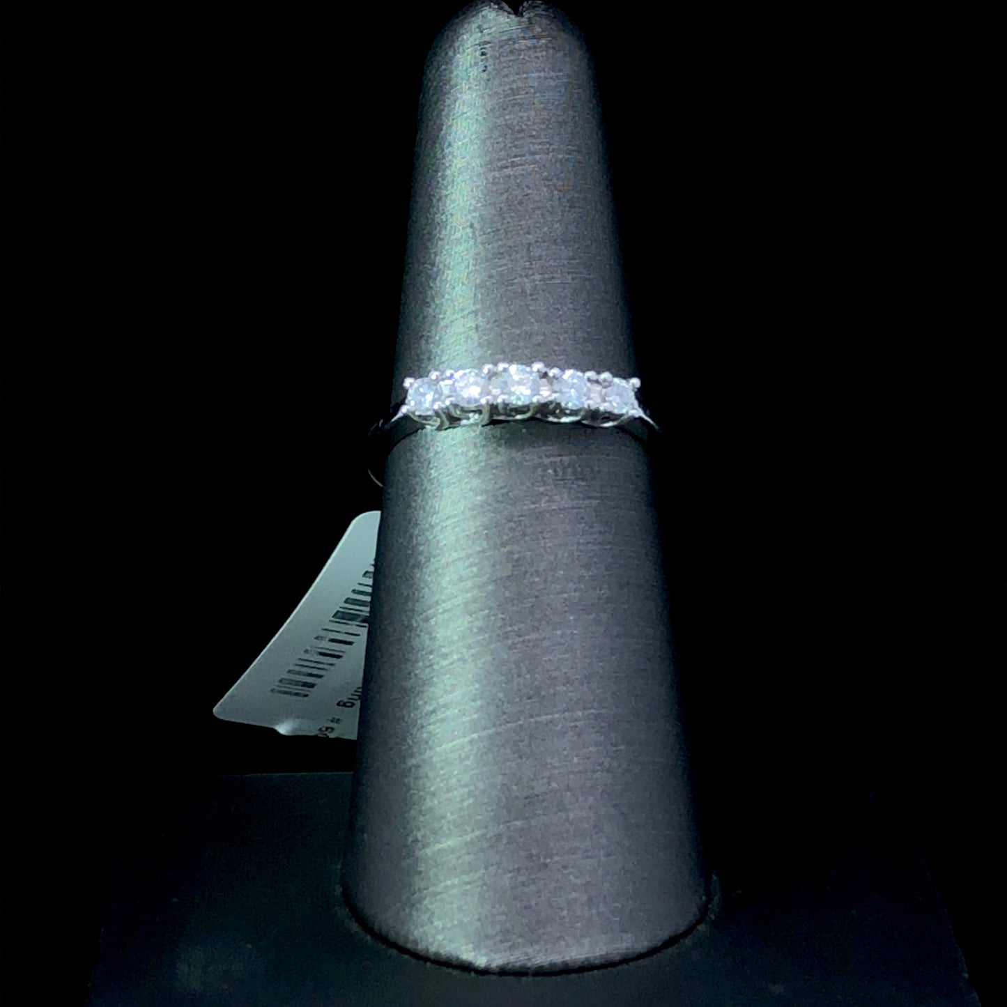 149538 - .25 ctw diamond band