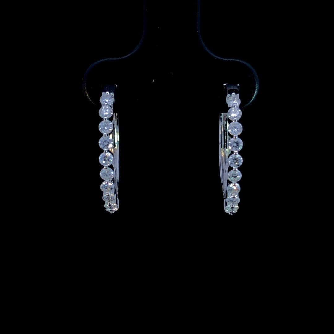 163182 - .46 ctw diamond hoops