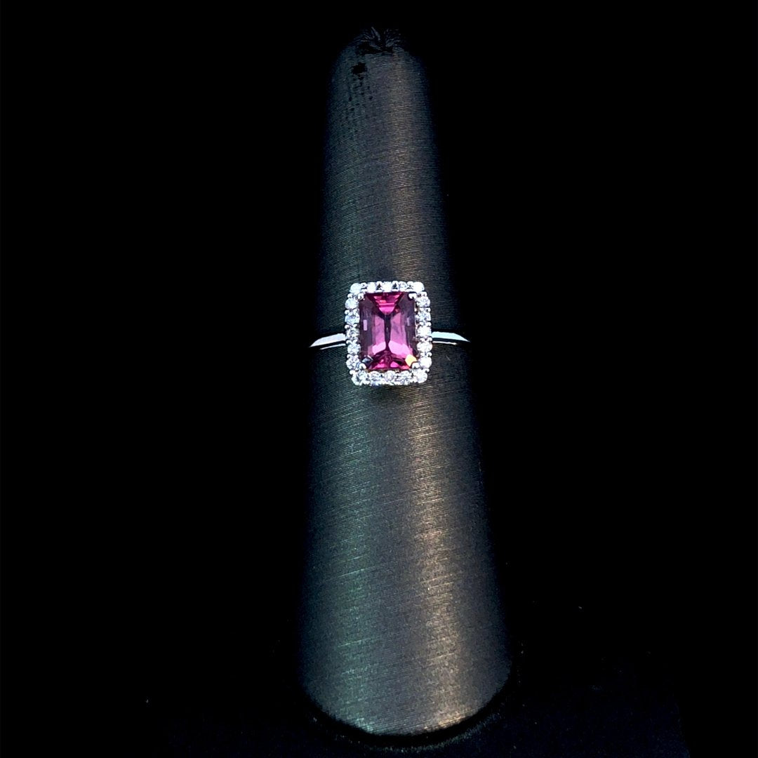 164140 - 1.15 ctw pink tourmaline and diamond ring