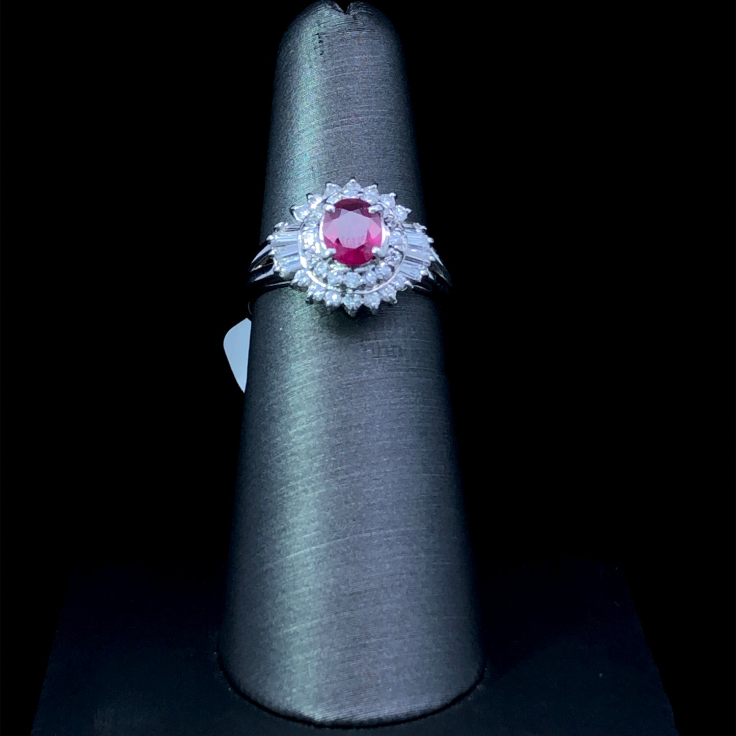 157006 - 1.34 ctw ruby and diamond ring