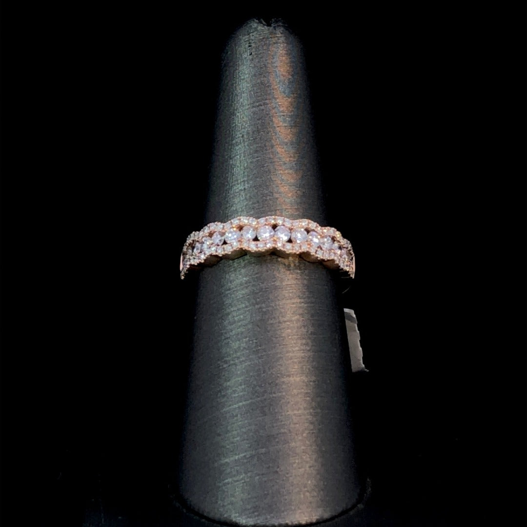 160992 - .65 ctw diamond ring