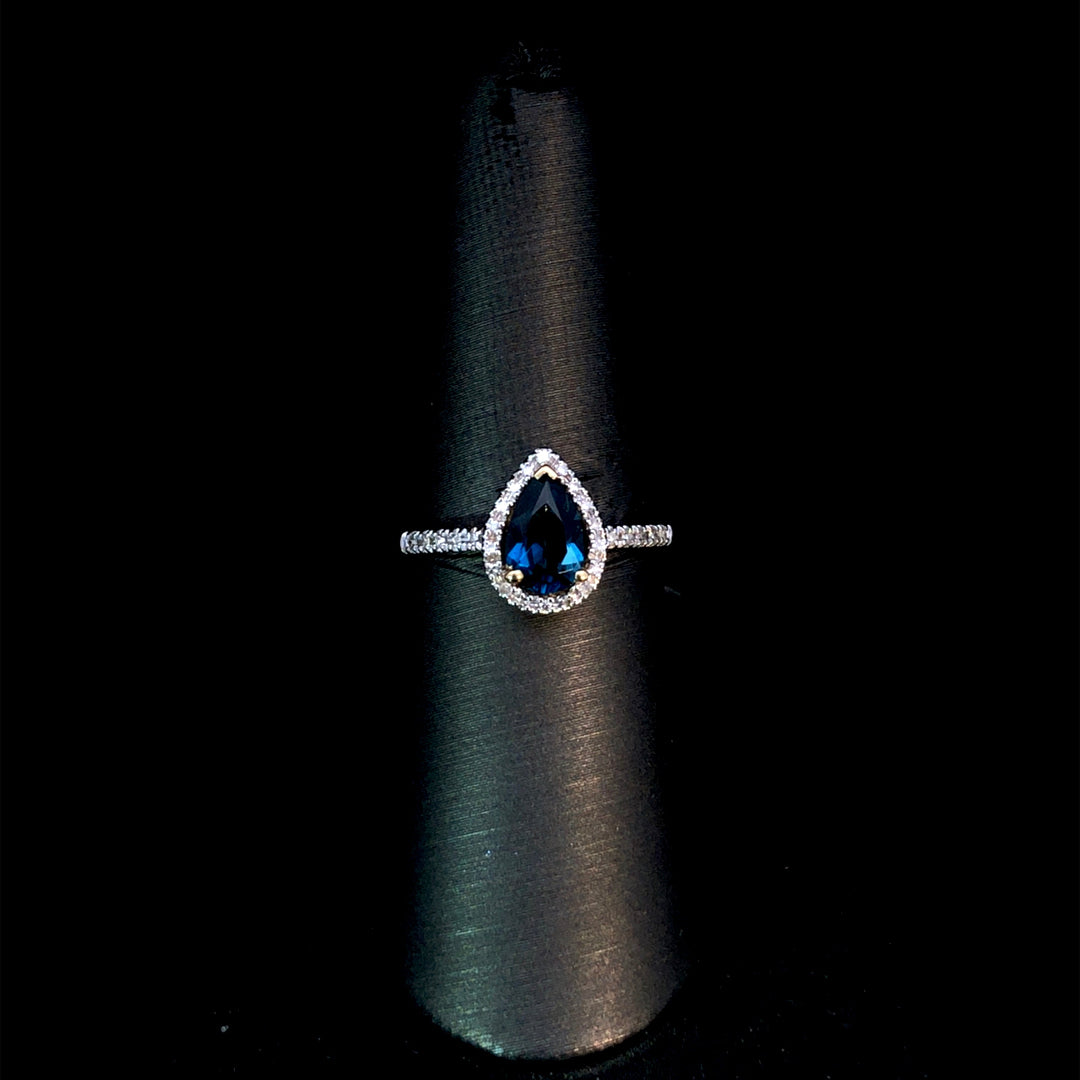 166160 - sapphire and diamond ring