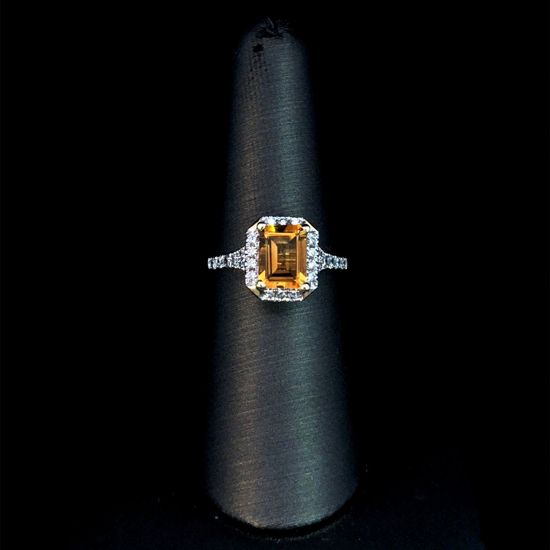 164131 - 1.70 ctw citrine and diamond ring