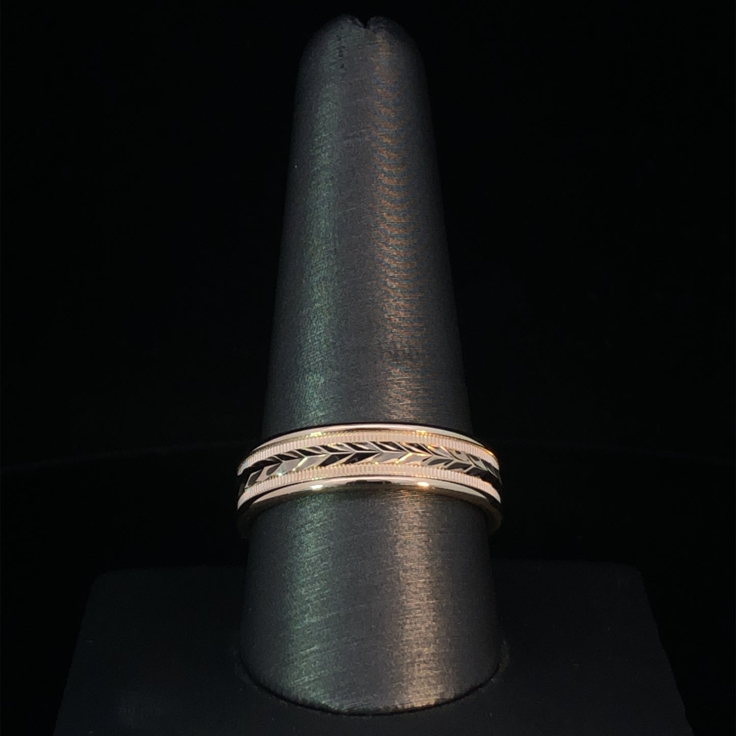6 mm gold band