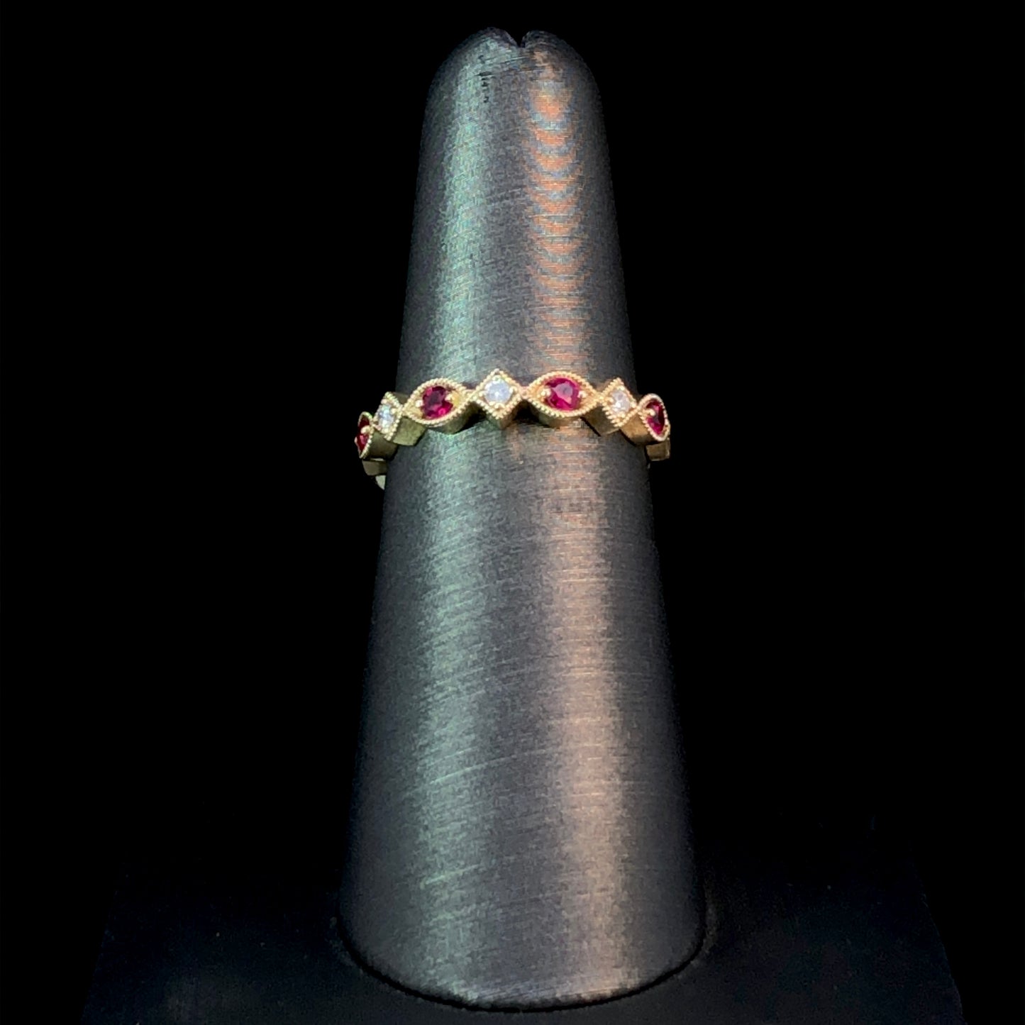 157650 - .34 ctw ruby and diamond ring