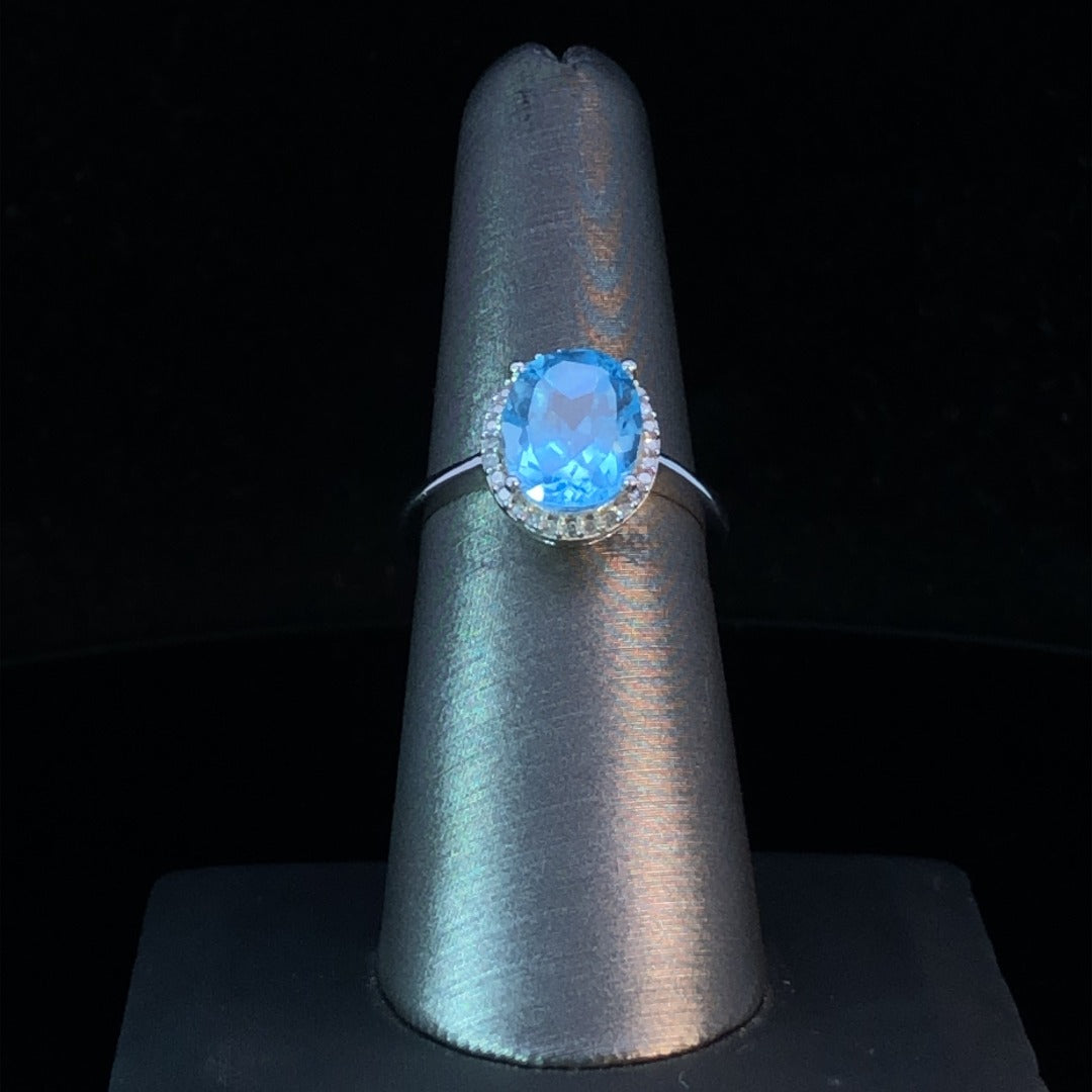 147117 - 2.15 ctw blue topaz and diamond ring
