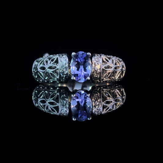 115024 - .72 ctw tanzanite and diamond ring