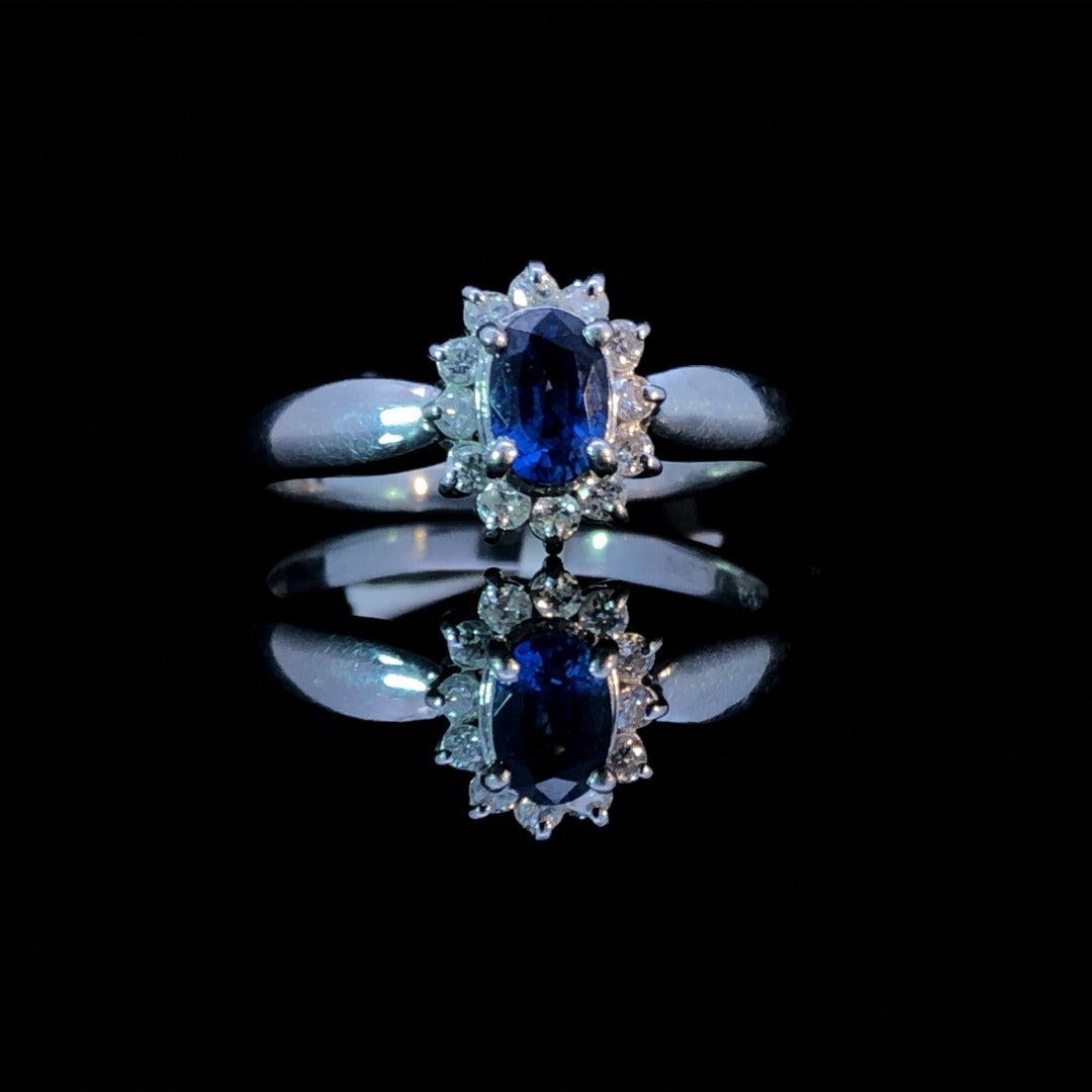 158925 - .83 ctw sapphire and diamond ring