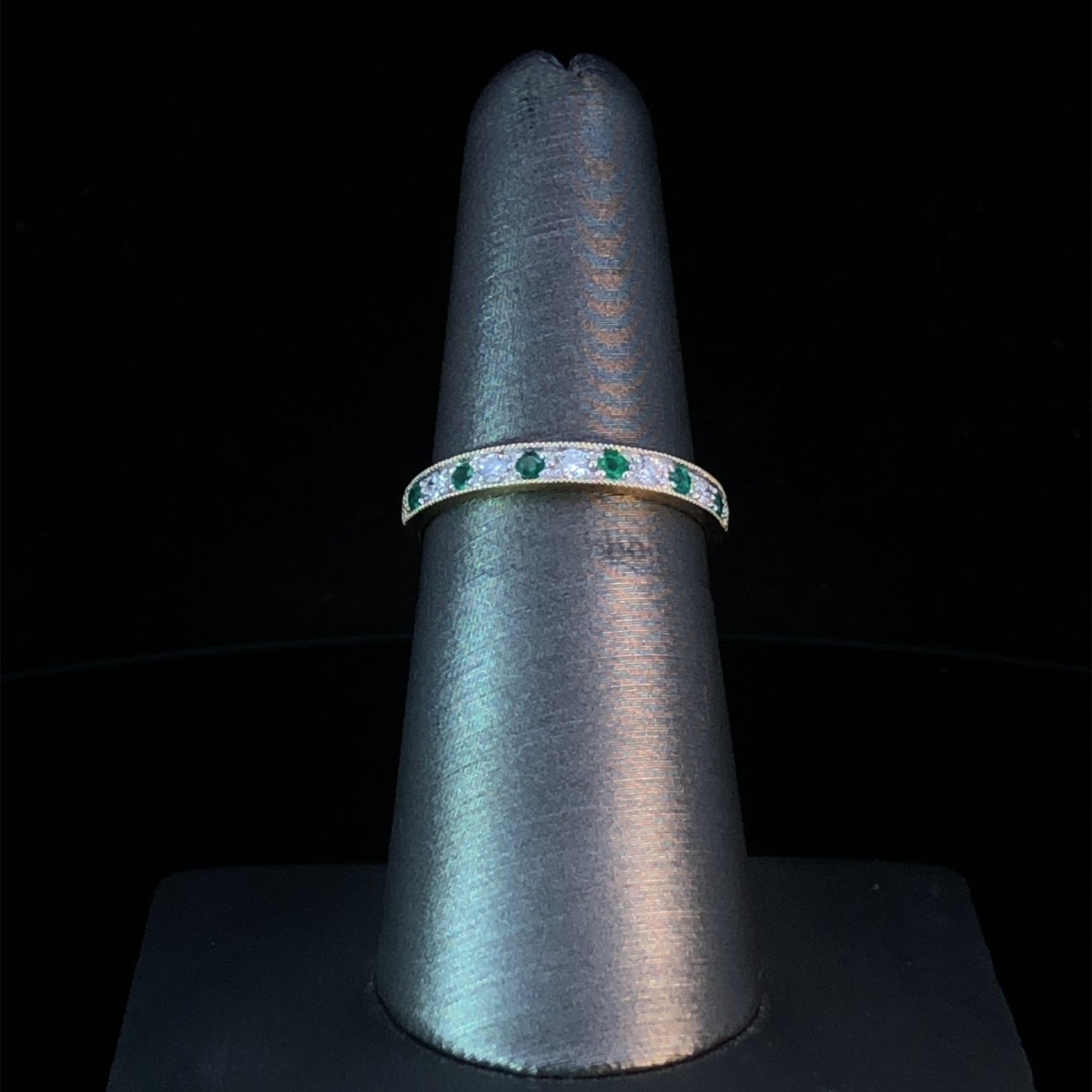 156729 - .31 ctw emerald and diamond ring