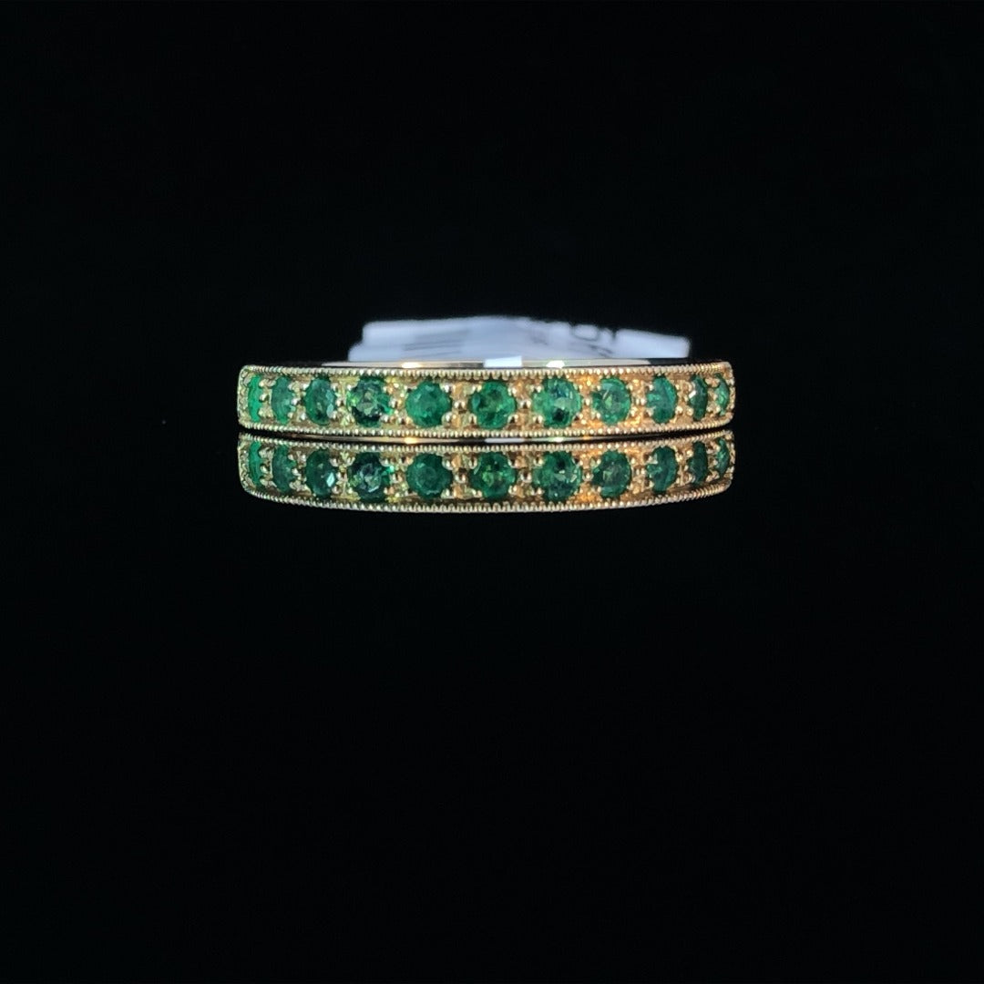 156621 - .35 ctw emerald band
