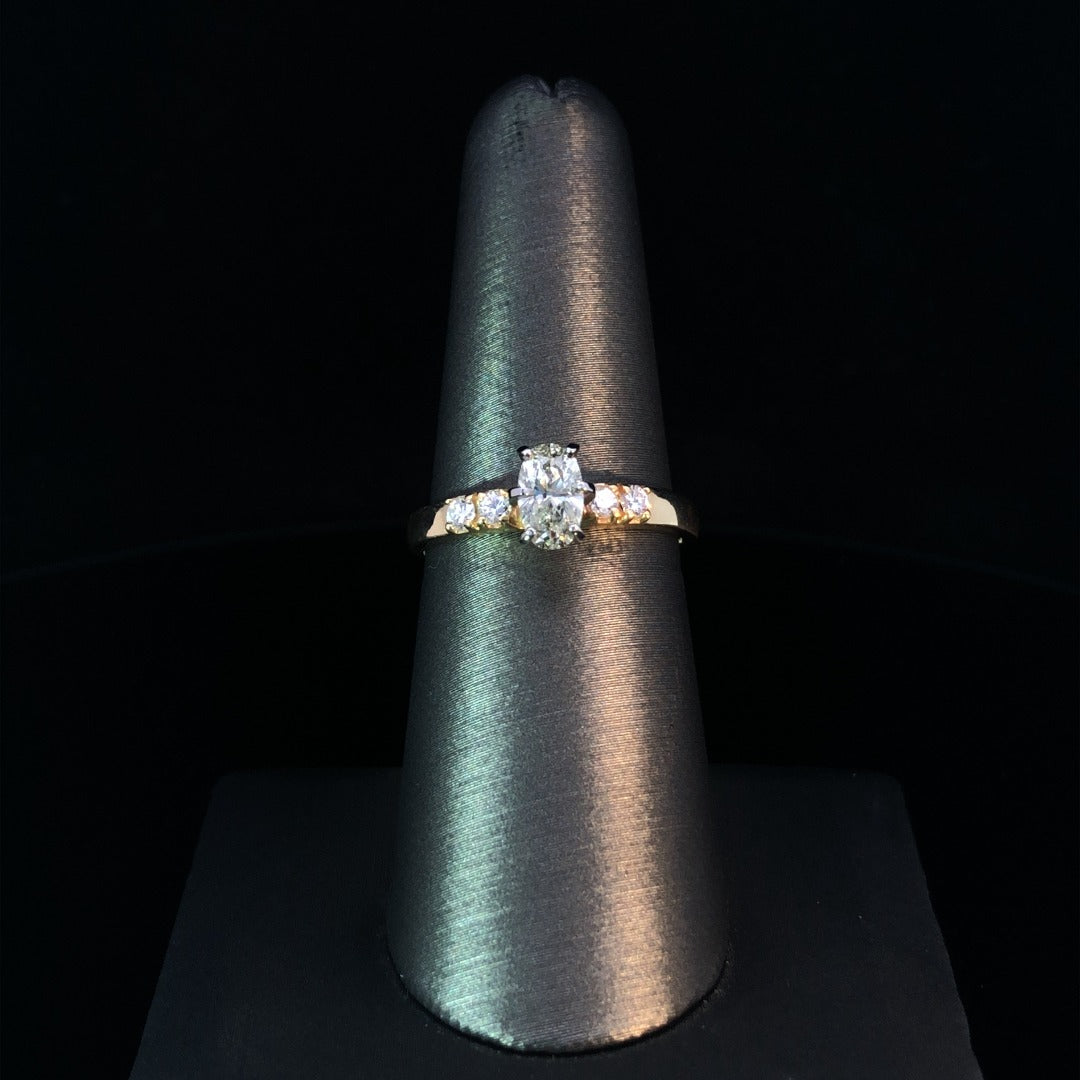 160133 - .71 ctw diamond ring