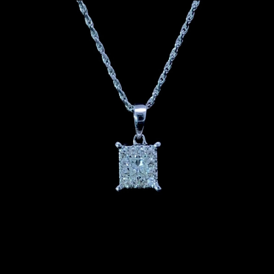 144244 - .33 ctw diamond pendant