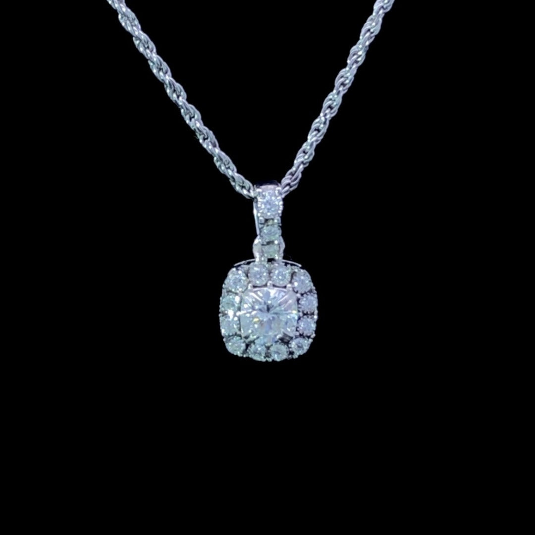 159480 - .36 ctw diamond pendant