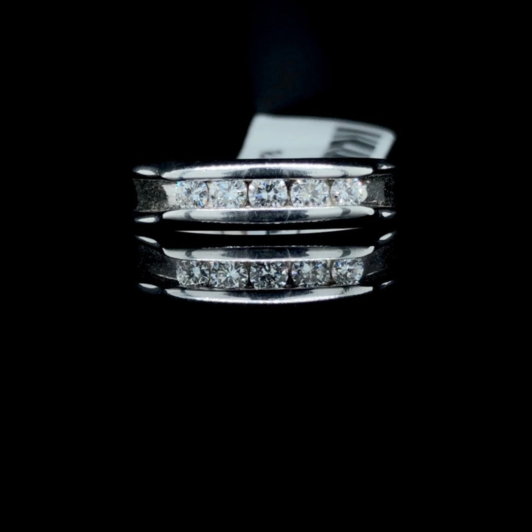 142178 - .38 ctw diamond ring
