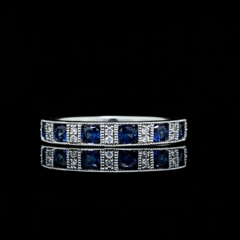 156731 - .68 ctw sapphire and diamond ring