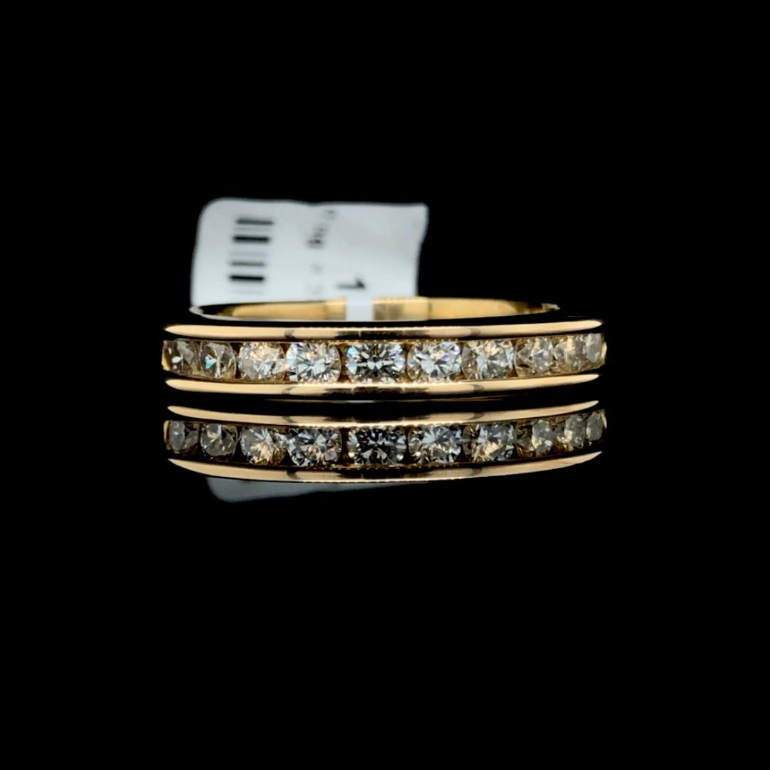 147980 - .80 ctw diamond ring