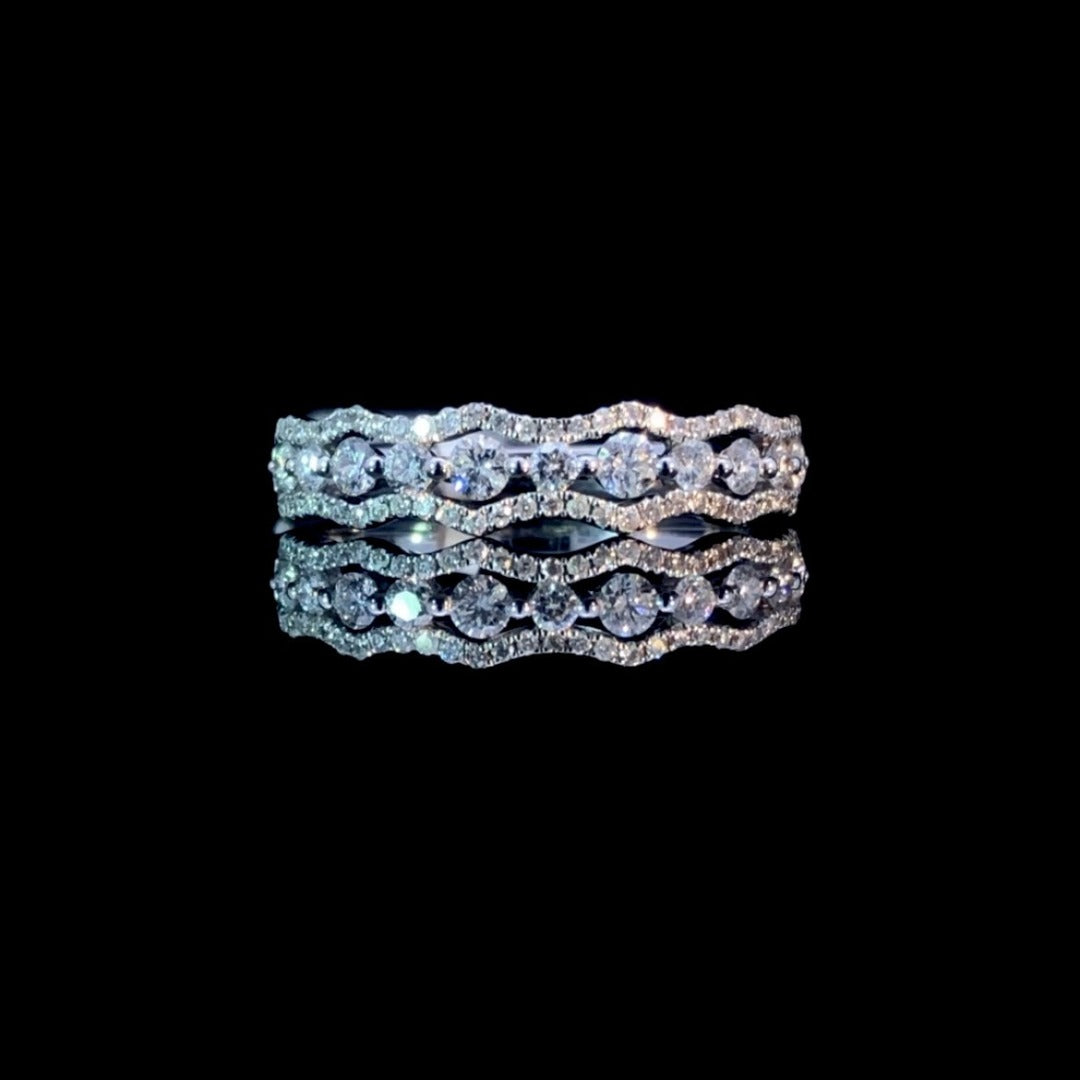 159484 - .60 ctw diamond band