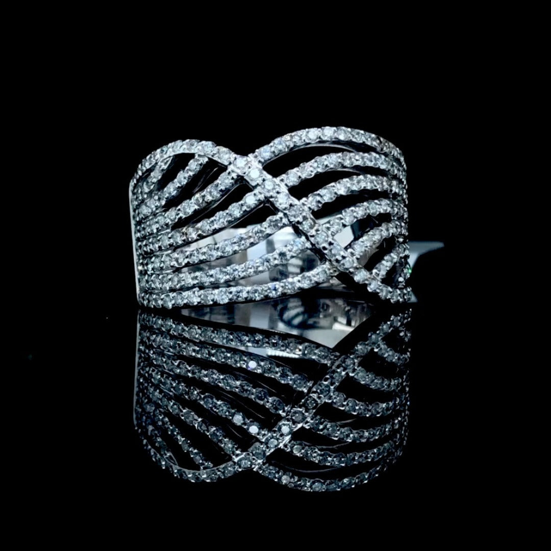 157731 - .95 ctw diamond ring