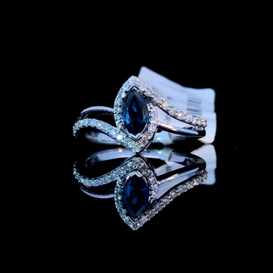 151227 - .82 ctw Sapphire and diamond ring