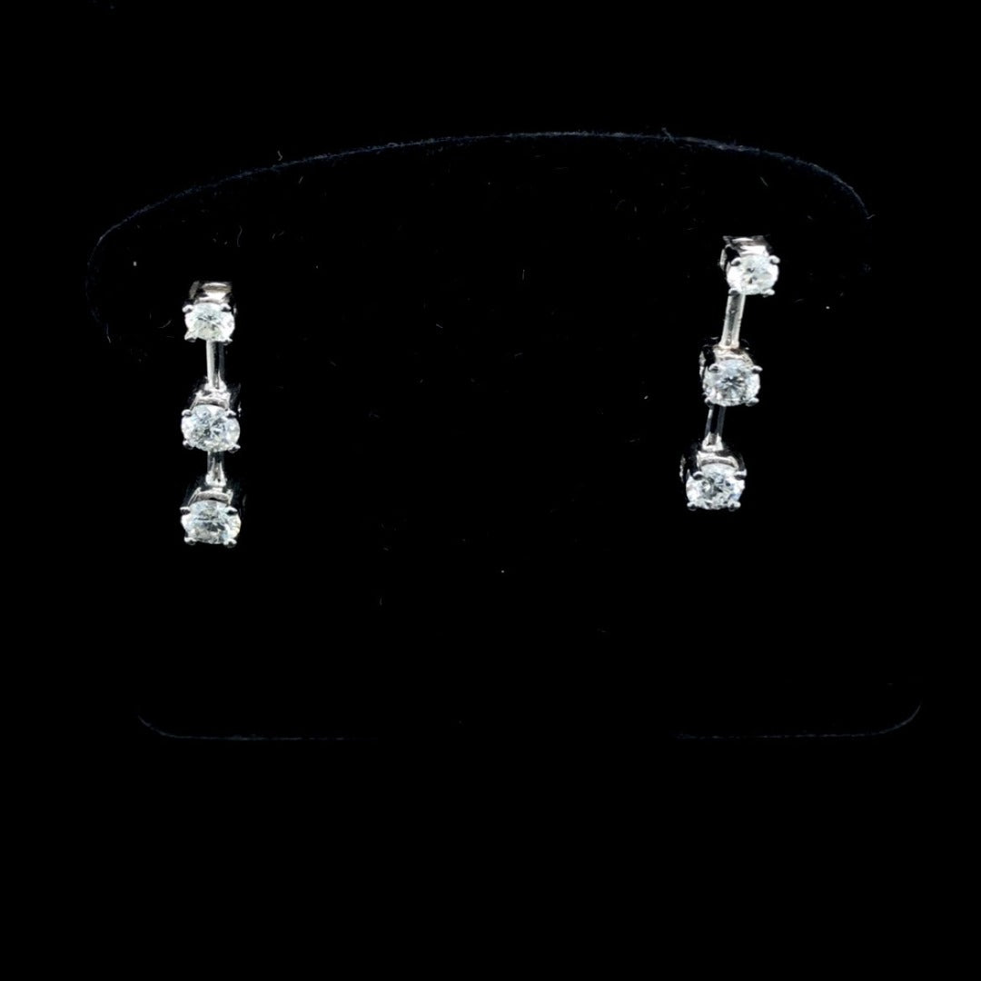 118015 - 1.00 ctw diamond earrings
