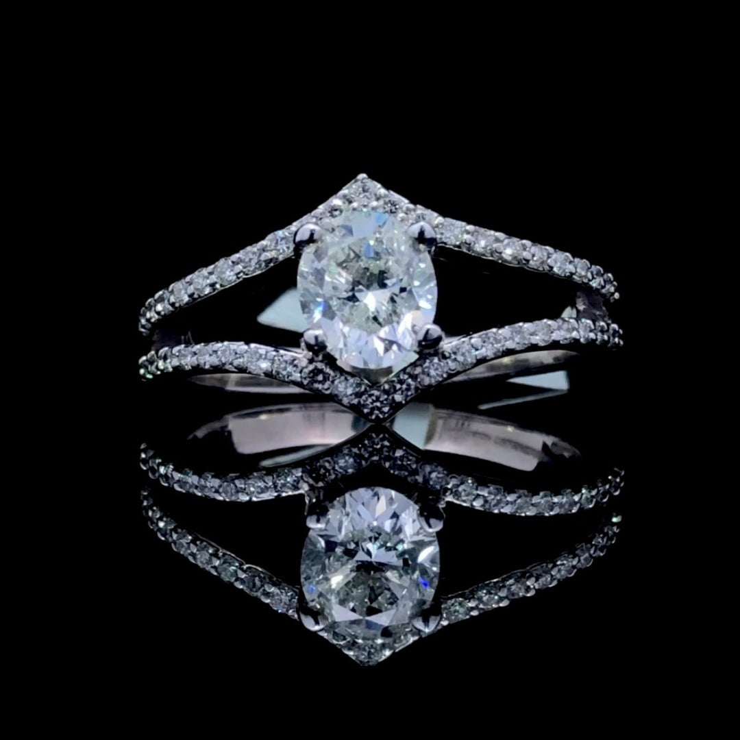 160571 - 1.35 ctw diamond ring