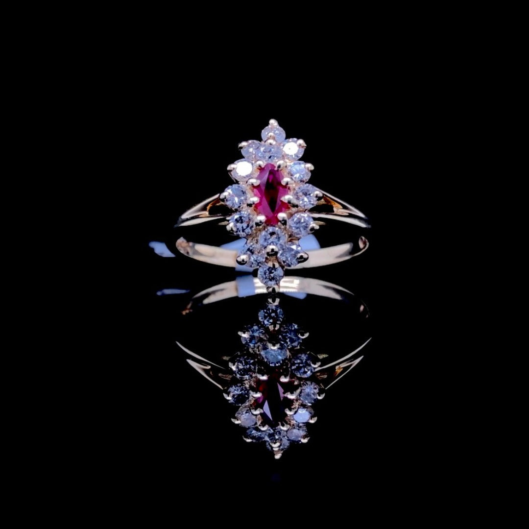 103198 - Ruby and diamond ring