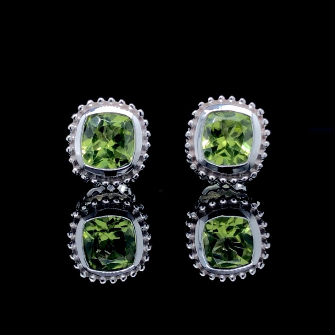161020 - Peridot earrings