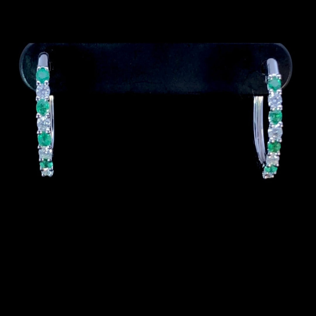 152405 - .48 ctw emerald and diamond earrings