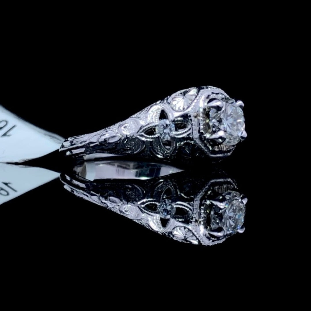 161332 - .60 ctw diamond ring