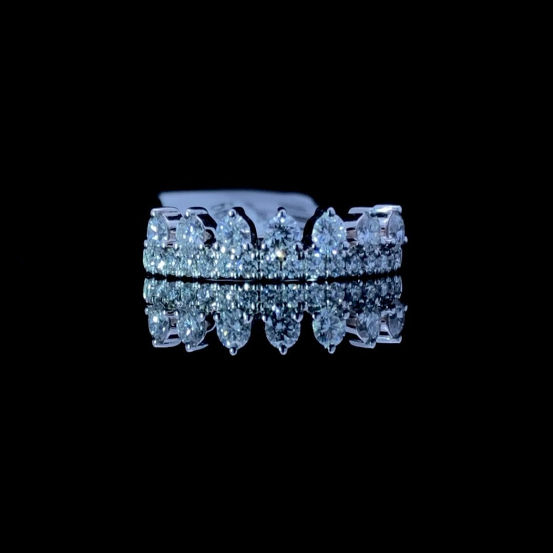 158599 - .66 ctw diamond band