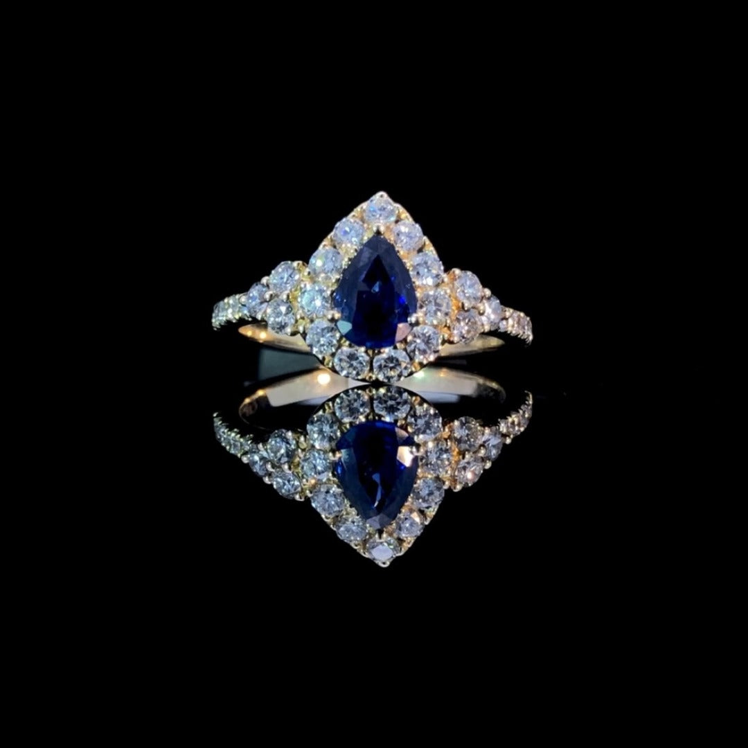 154138 - 1.32 ctw Sapphire and diamond ring